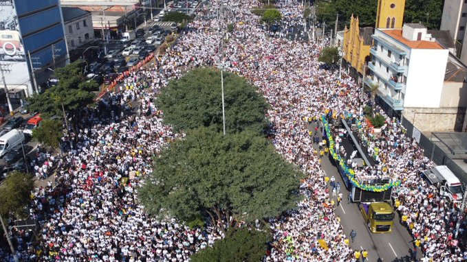 2 millones de cristianos llenaron las calles de Sao Paulo en la «Marcha para Jesús»