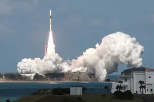 Motor de cohete japonés explota durante prueba, asentando duro golpe a industria aeroespacial nipona