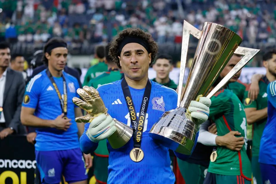 México queda fuera del Top 10 del ránking FIFA a pesar de ganar la Copa Oro