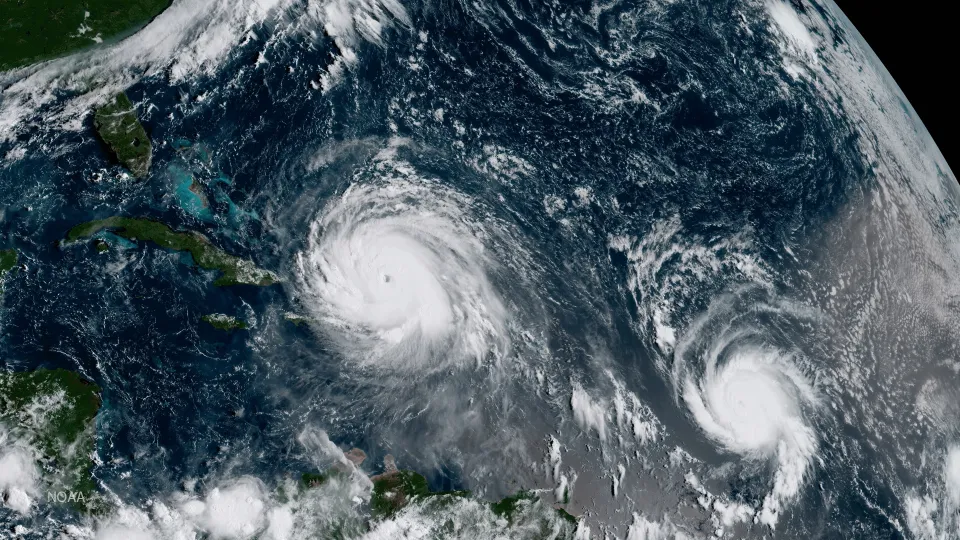 Tormenta tropical Lee amenaza con convertirse en el primer huracán de categoría 5 en el Atlántico