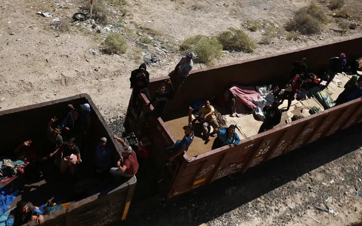 Crisis migratoria: El gobierno de México ha detenido a 315 traficantes de inmigrantes en 10 meses