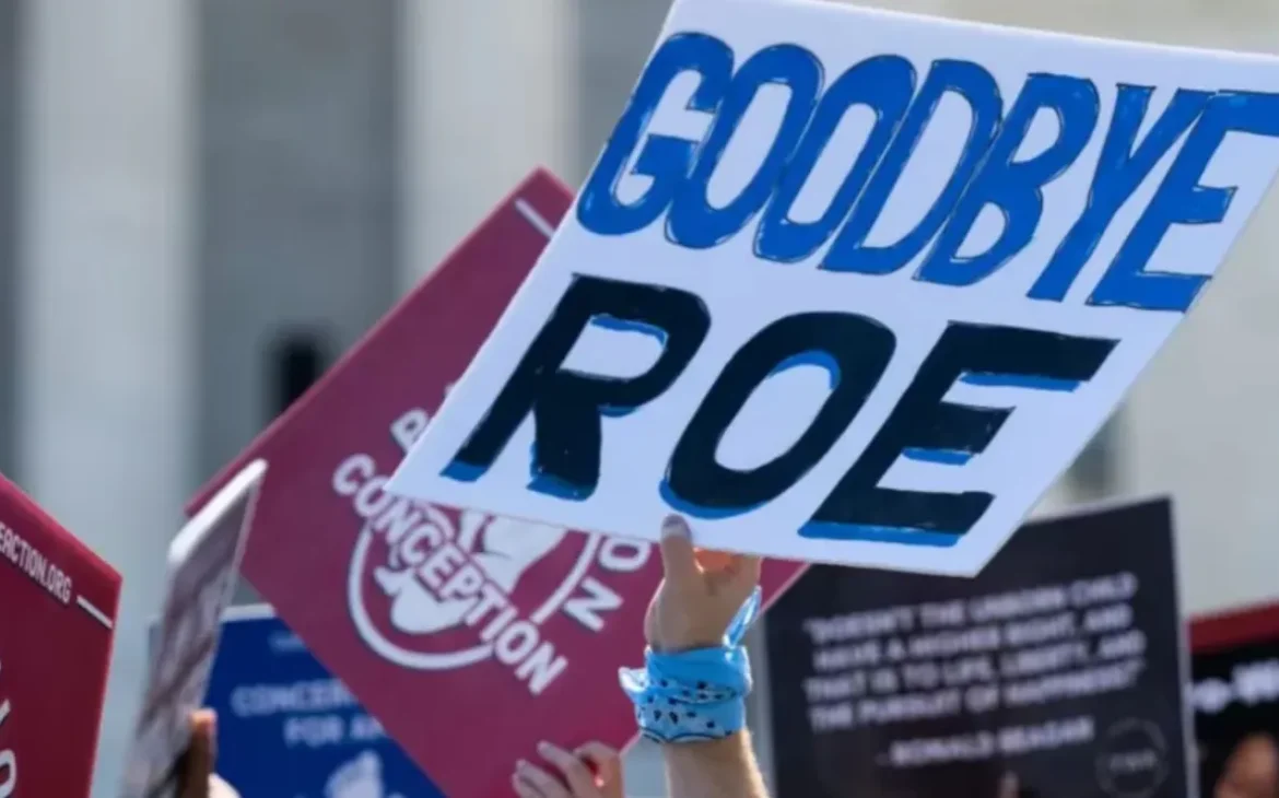 Joe Biden y Kamala Harris movilizan su campaña electoral en el aniversario de Roe vs Wade